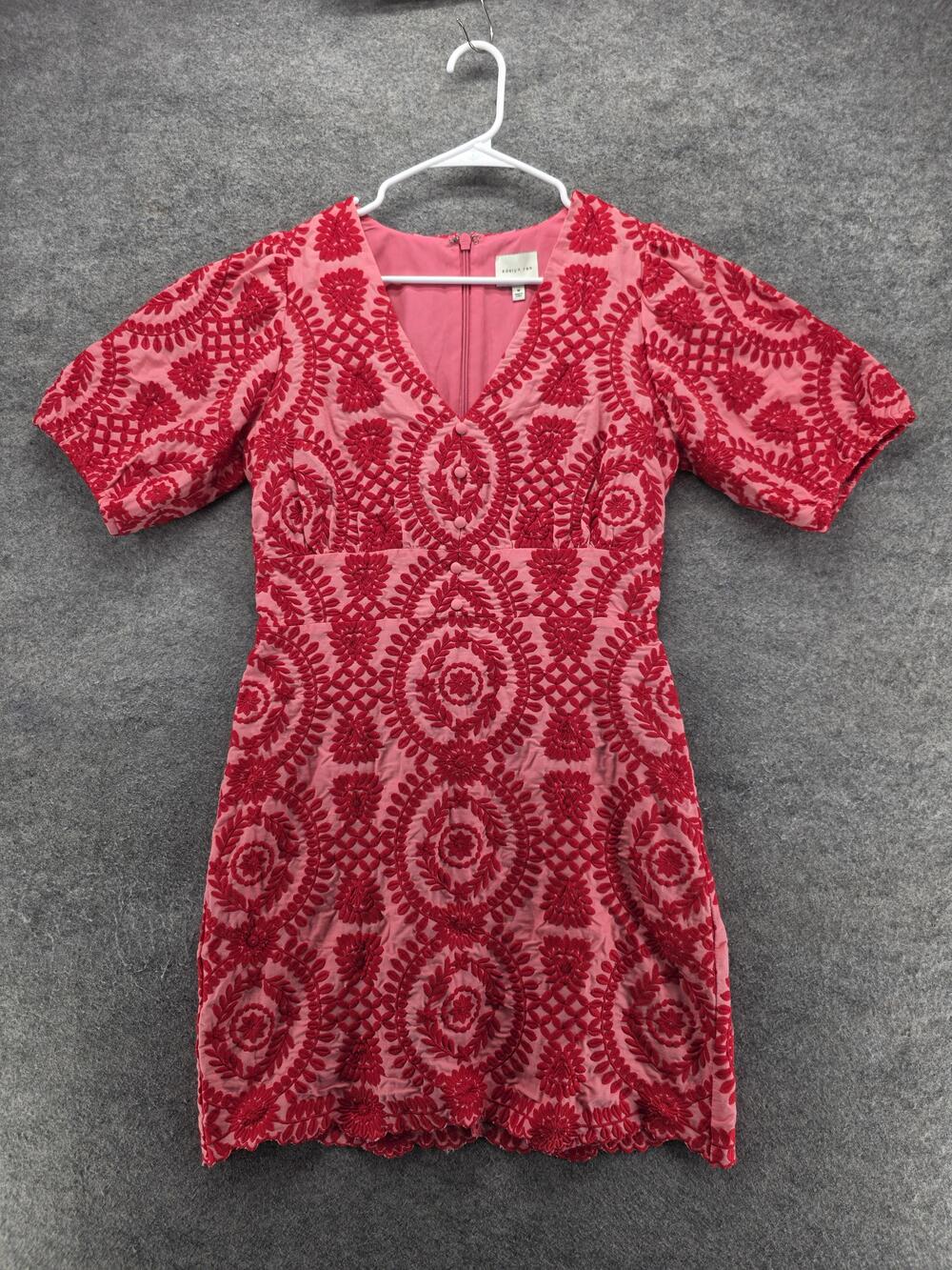 Adelyn Rae Dress Womens M Pink Sheath Short V-Neck Floral Embroidered Lined